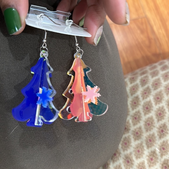 Acrylic Glitter Christmas Tree Stud Dangle Earrings - Picture 4 of 16